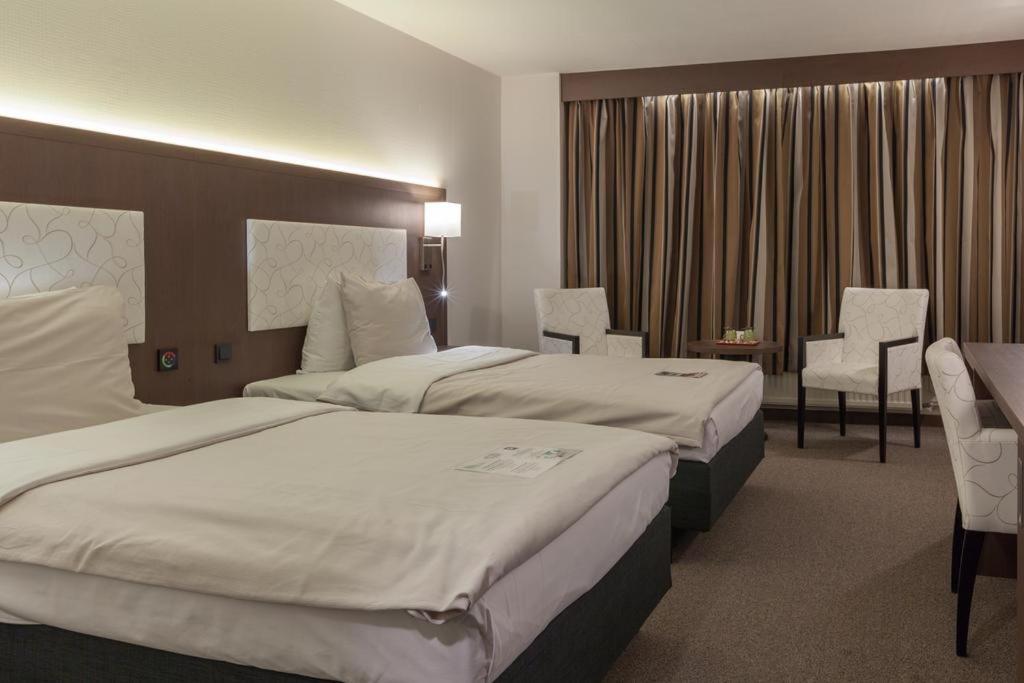 The Rosendale Hotel Roosendaal Eksteriør billede